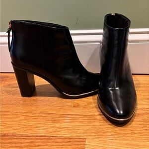 Ted Baker London - Black Leather Ankle Boots with metallic edge and zip back